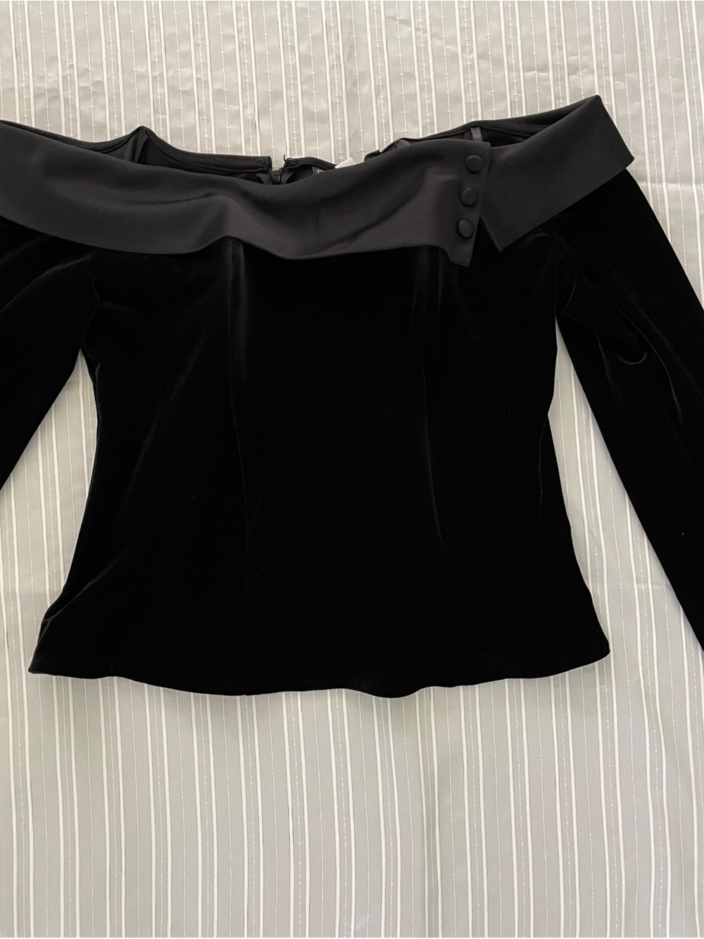 Alex Evenings 2pcs Black Off-Shoulder Velvet Blouse with Satin Trim & pants XL